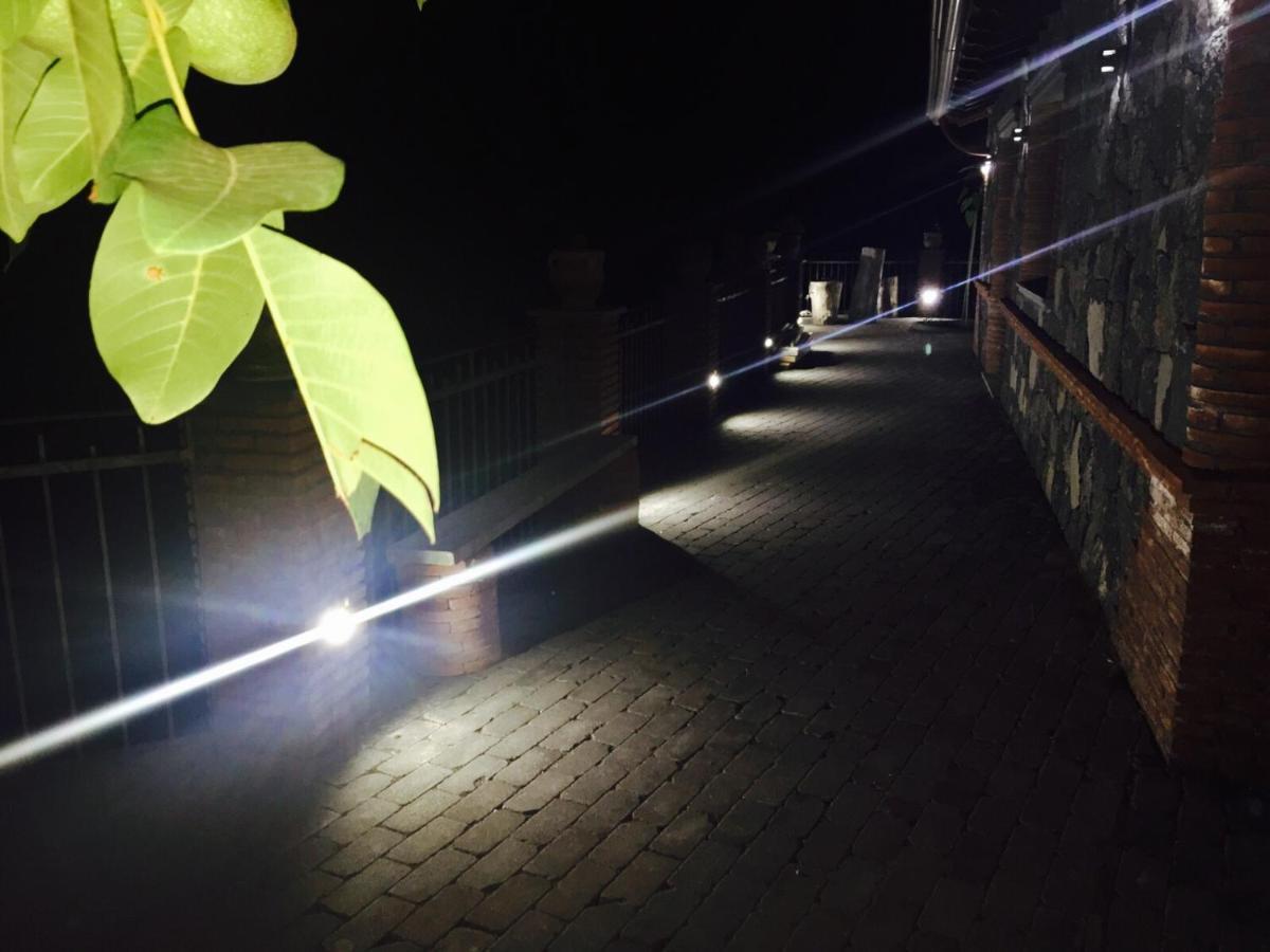 Casa Monte Etna Maletto エクステリア 写真