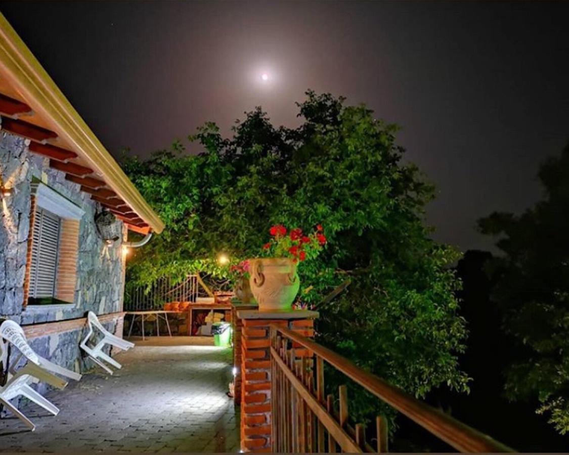 Casa Monte Etna Maletto エクステリア 写真